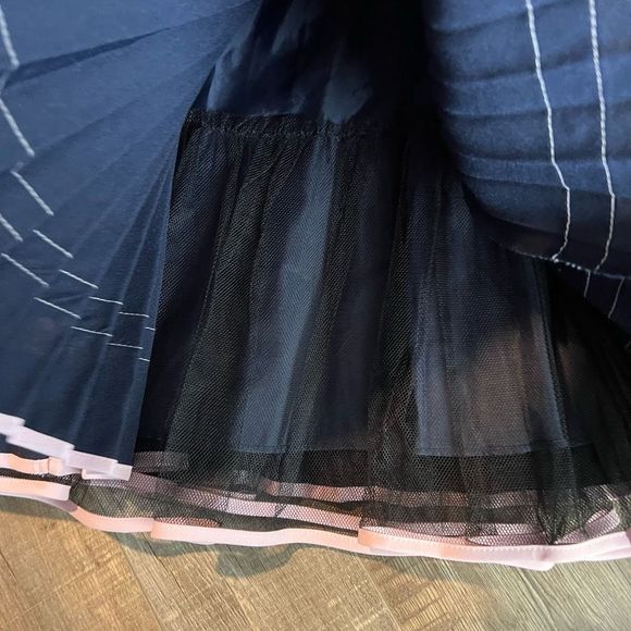 Bonnie Jean Girls Nautical Navy
Poly Poplin Pleated Nautical Dress size 12 - Picture 4 of 4